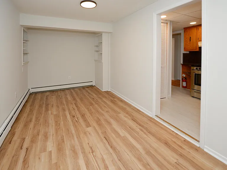 43 Spruce Ave — Photo 19