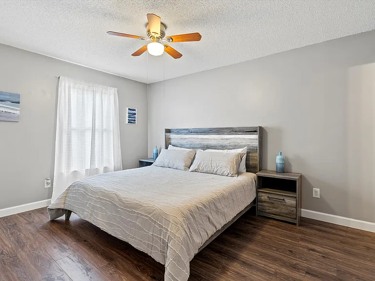 2222 Cypress Landing Dr — Photo 5