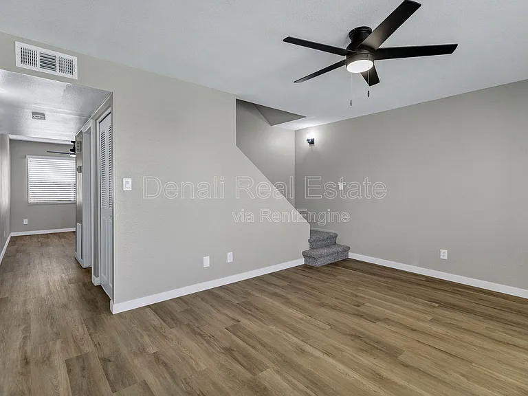 225 N Standage #146 — Photo 3
