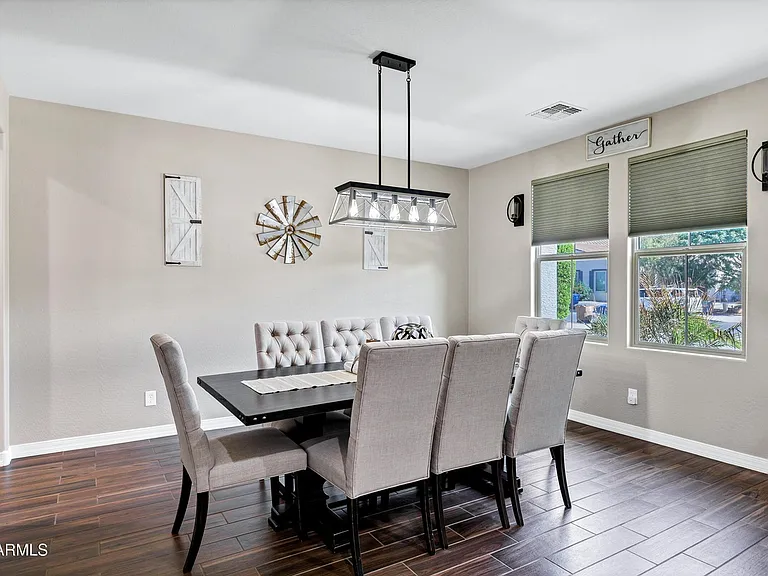 21328 E Misty Ln — Photo 8