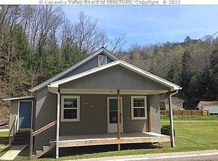 924 Alum Creek Rd, South Charleston, WV 25309