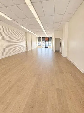 Studio, $3,700 — Photo 2