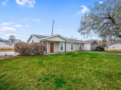 555 Osborne Dr, Bridge City, TX, 77611