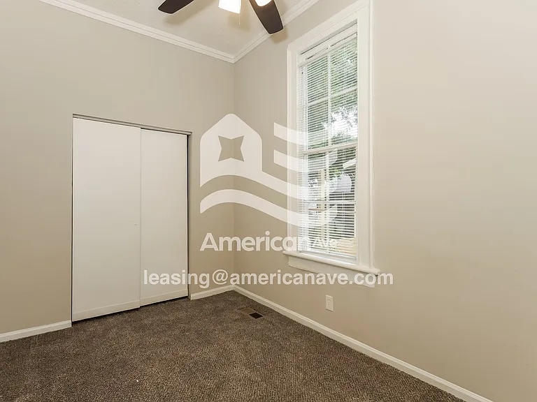 842725_011_wm_-_bedroom_12959864.jpg