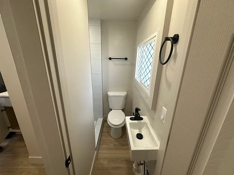 309 N Quince St — Photo 2