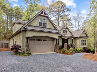 208 Rob Roy Rd, Southern Pines, NC 28387