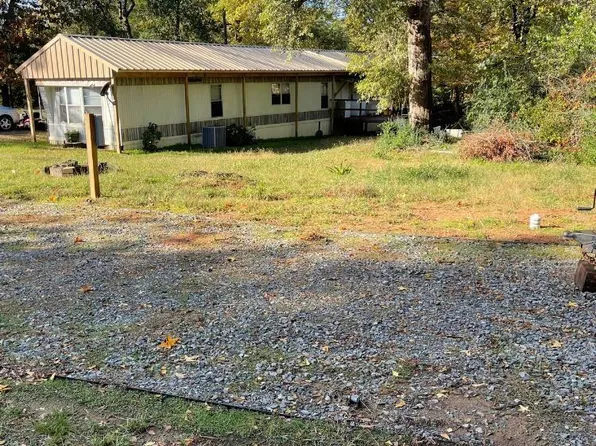 1205 Buffalo Rd, Gilmer, TX 75644