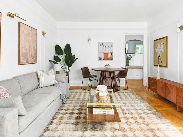 99 E 4th St APT 1M, New York, NY 10003