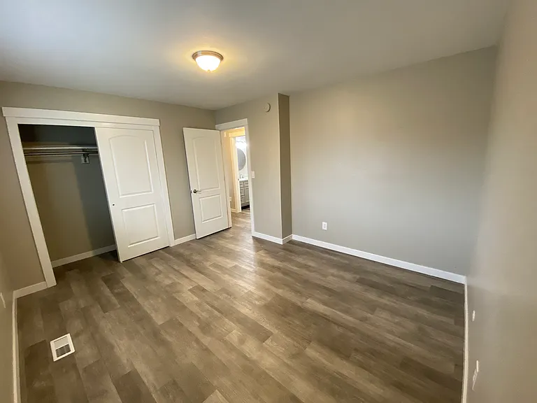373 Lakewood Dr — Photo 12