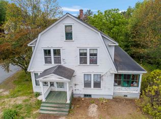 57 Prospect St, Lancaster, NH 03584