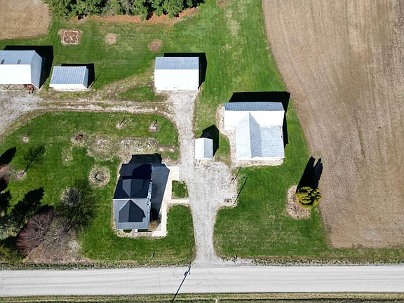 4th image of 1052 County Road 194