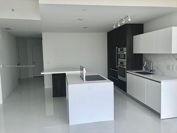 2nd image of 52 NE 9th St #4210