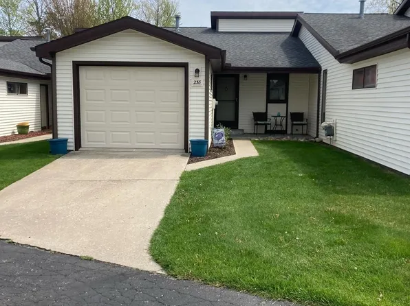 238 Water Ave, Oscoda, MI 48750