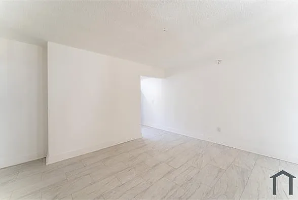 1515 NW North River Dr #5 — Photo 6