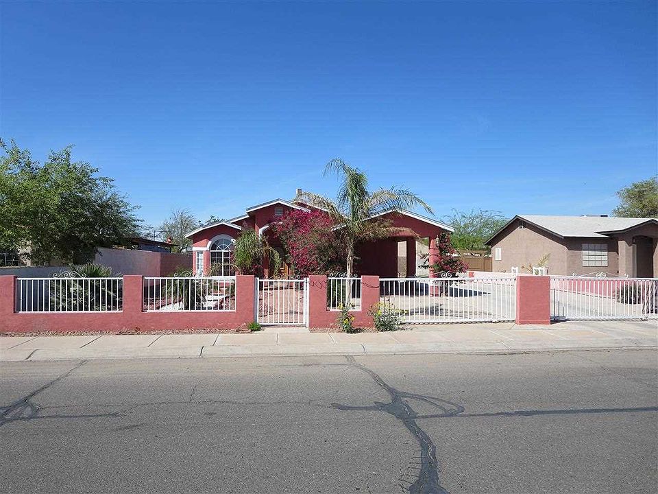 1st image of 206 E Los Valles St