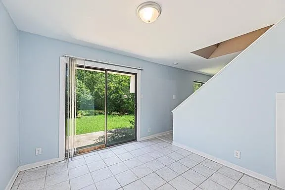 8524 Dryfield Dr — Photo 9