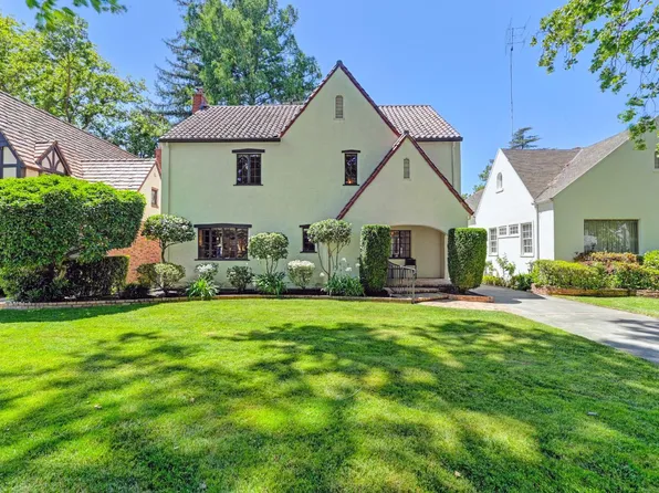 1348 44th St, Sacramento, CA 95819