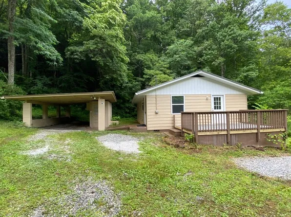 48 Harvest Moon Rd, Sylva, NC 28779