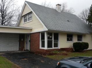 71 Sheffield Dr, Willingboro, NJ 08046