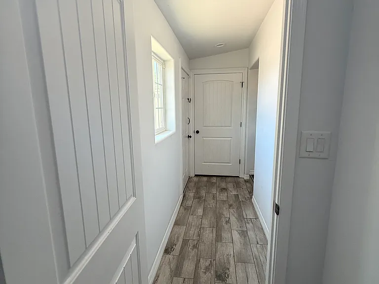 1050 W Rosewood Dr — Photo 21