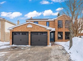 243 Highview Dr, Kitchener, ON N2N2K6
