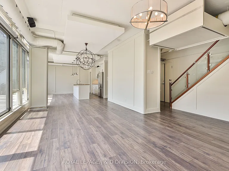 32 Stewart St #705 — Photo 18