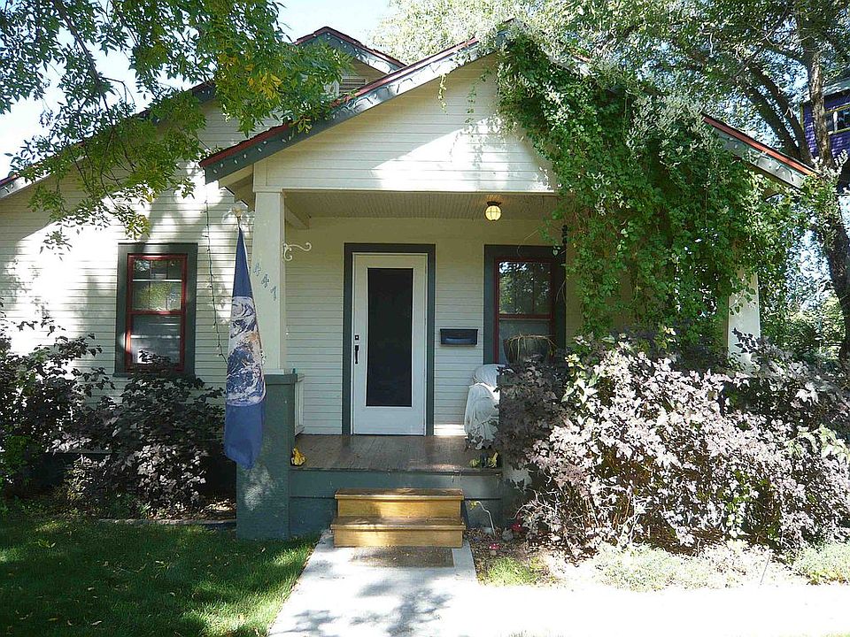 447 S 6th St, Montrose, CO 81401 Zillow