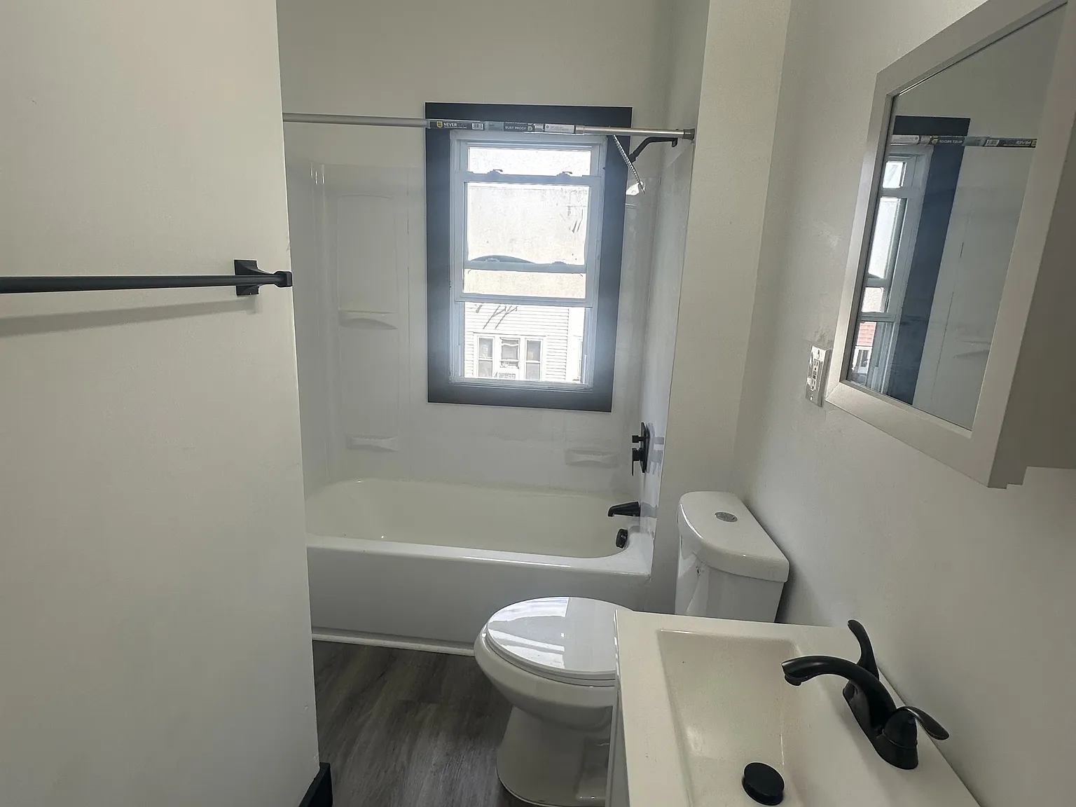 11320 Durant Avenue - 11322 — Photo 2