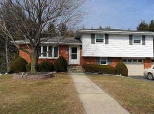 26 Pine St, Ashland, PA 17921