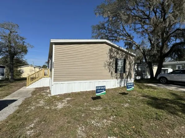 9336 Paradise Dr #46, Tampa, FL 33610