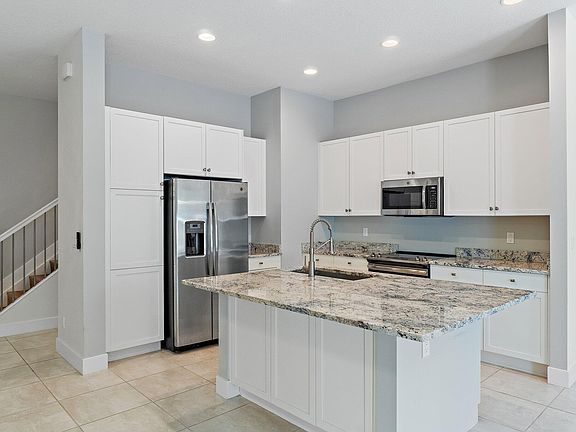 4th image of 4920 Pointe Midtown Way