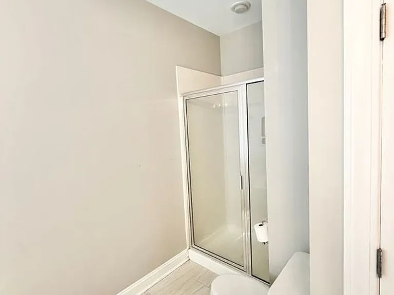 228 Village Grn — Photo 20