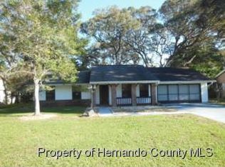1594 Autumn Rd, Spring Hill, FL 34608