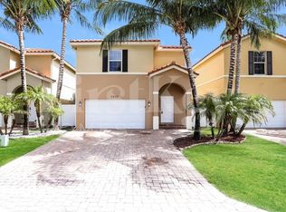 3406 Elizabeth Pl N, Palm Springs, FL 33461