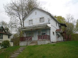 71 Pearl Ave, Oil City, PA 16301