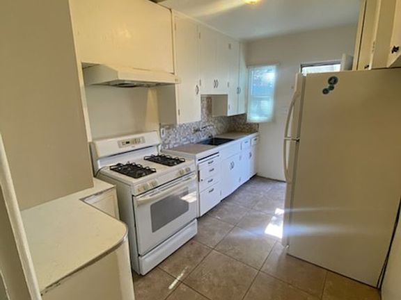 5th image of 1505 N 15th Ave #1507