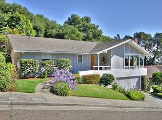 32 Camellia Pl, Oakland, CA 94602