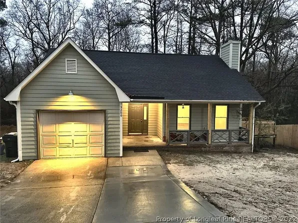 5200 Sundown Dr, Fayetteville, NC 28303