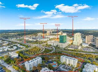 Dadeland Place Condo, Miami, FL 33156