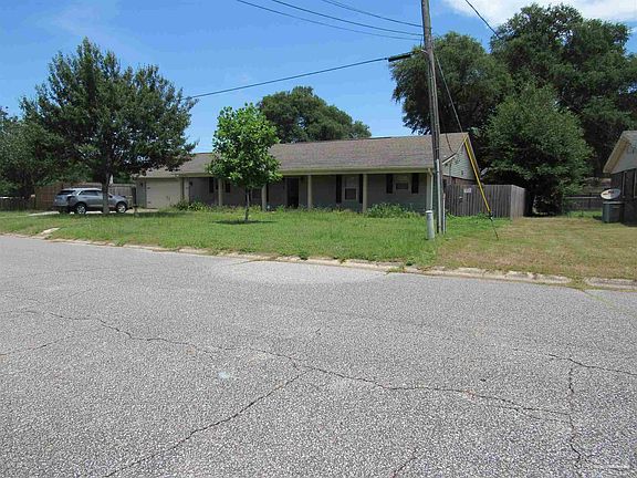 3rd image of 8364 Stanton Pl