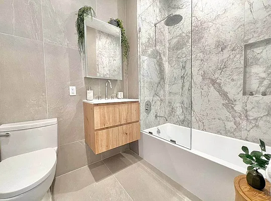 Rented by Doorway NYC, LLC | media 32