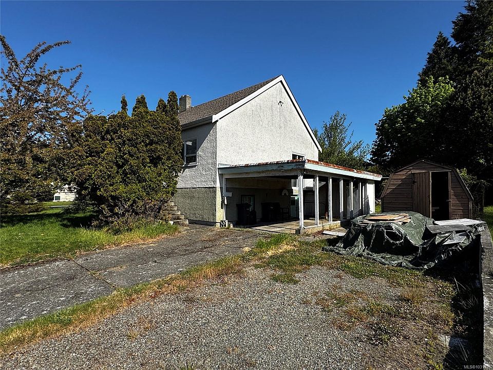 2nd image of 385 Kinver St