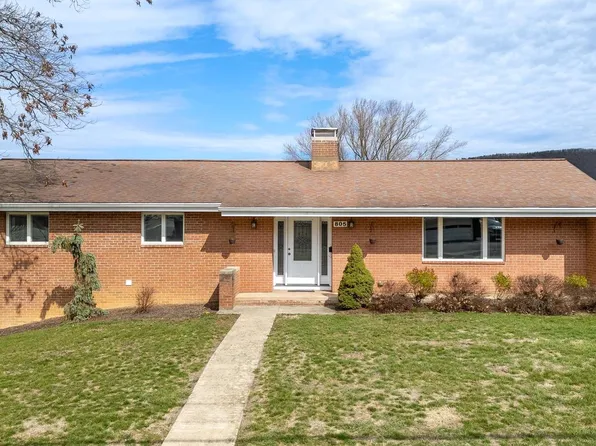 805 E High St, Bellefonte, PA 16823