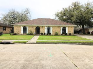 207 Marshall Dr, Houma, LA 70360