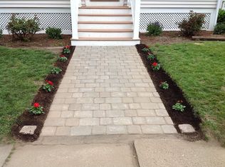 11 Revere St, Haverhill, MA 01835