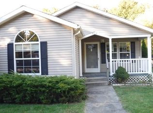 412 South St, Ashley, OH