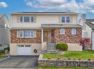 222 Gainsborg Ave E, West Harrison, NY 10604