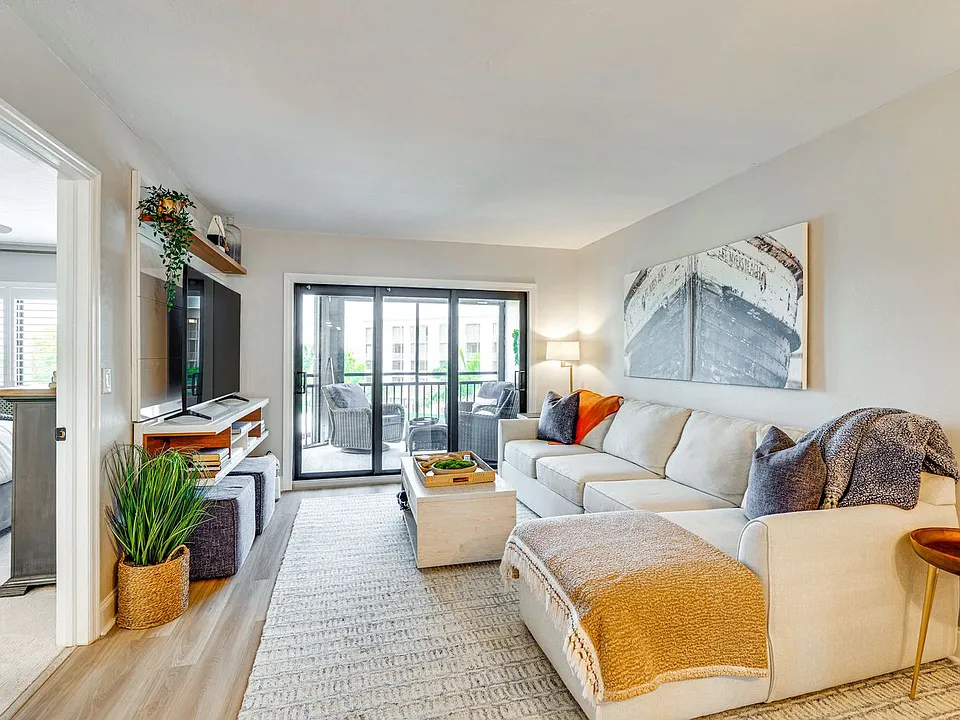 4263 Bay Beach Ln #3-ID1546219P