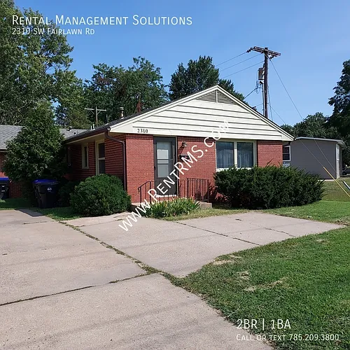 2310 SW Fairlawn Rd Photo 1
