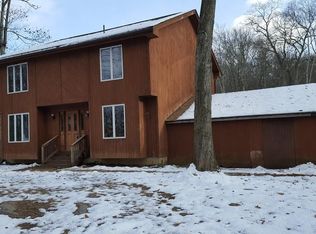 12 Echo Rd, Brimfield, MA 01010